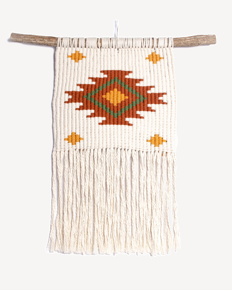 Tenture tissée en macramé